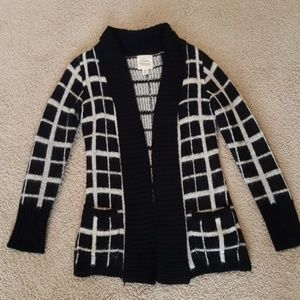 Cardigan sweater